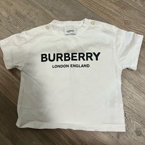 Burberry T Shirt 12M